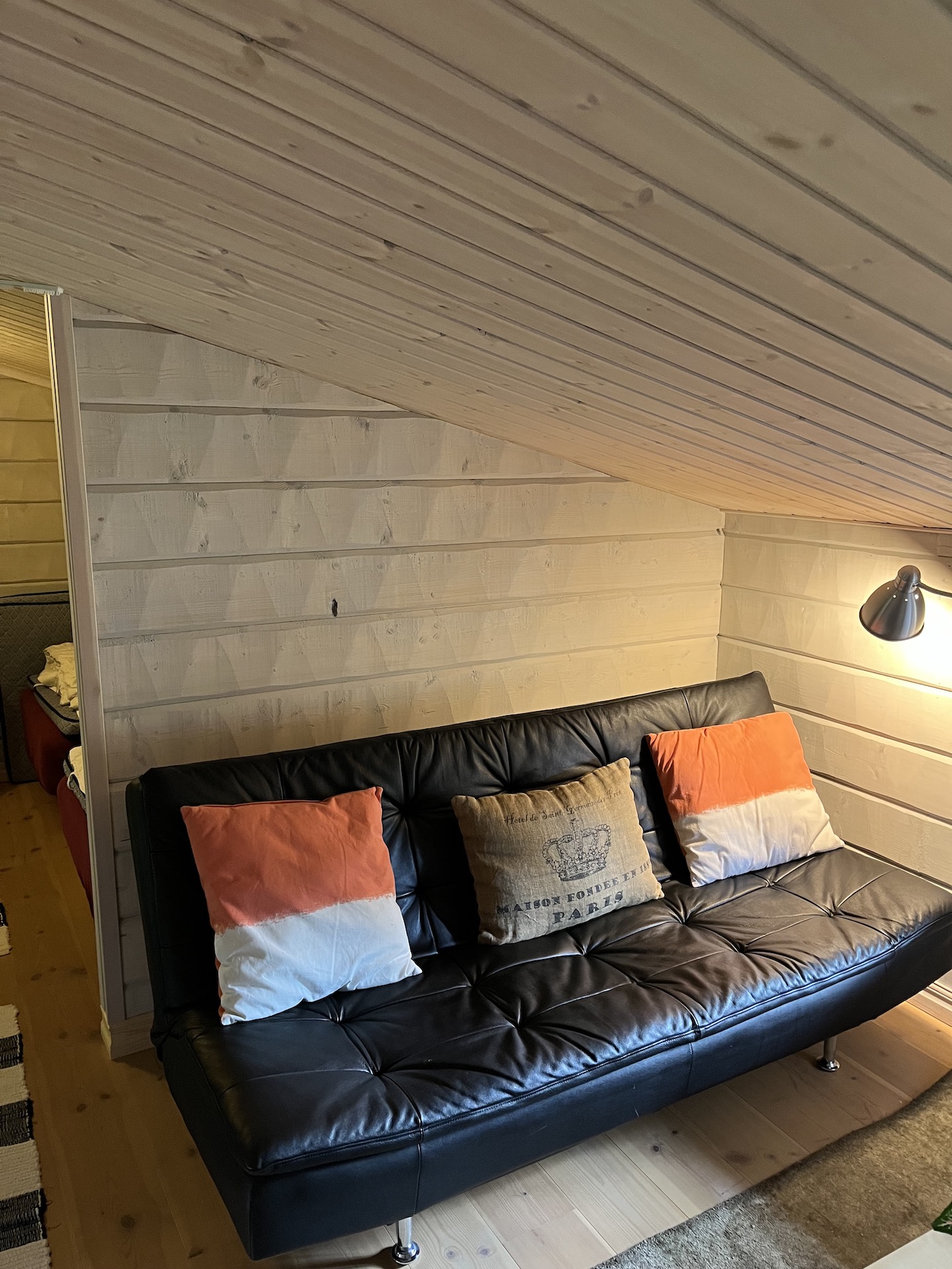 Hall/vardagsrum uppe